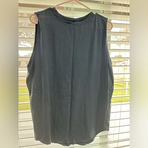 Lululemon size 10 woman’s black muscle tank